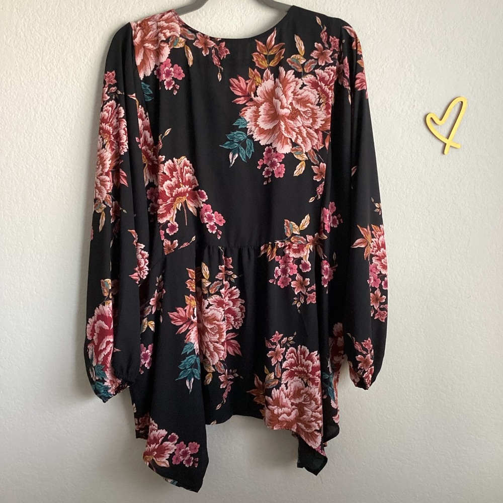 \Style & Co\ NWT Floral Embroidered Blouse - Picture 12 of 16